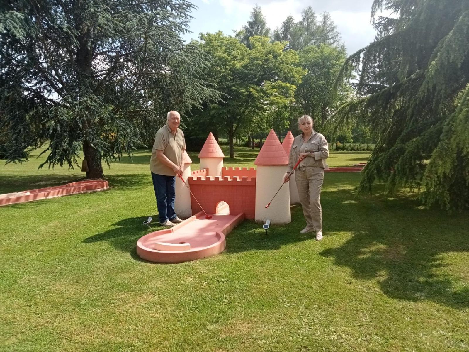 A L'Oree Du Parc Saint-Priest-des-Champs Екстер'єр фото